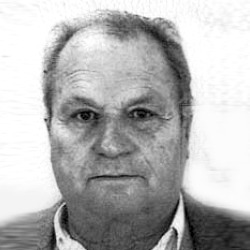 Ratko (Rajo) Кomljenović