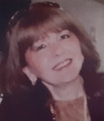 NADA DERETIĆ