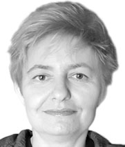 SUZANA GUBINA (50)