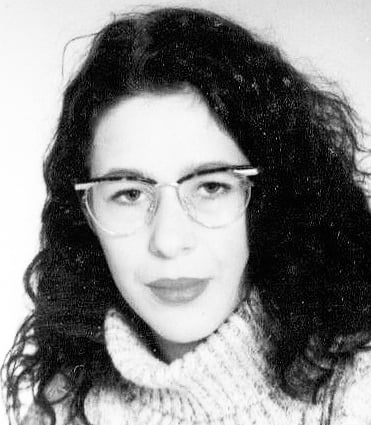 IVANA KNEZOVIĆ